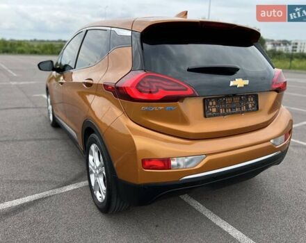 Помаранчевий Шевроле Bolt EV, об'ємом двигуна 0 л та пробігом 97 тис. км за 15200 $, фото 2 на Automoto.ua