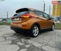 Оранжевый Шевроле Bolt EV, объемом двигателя 0 л и пробегом 95 тыс. км за 14000 $, фото 1 на Automoto.ua