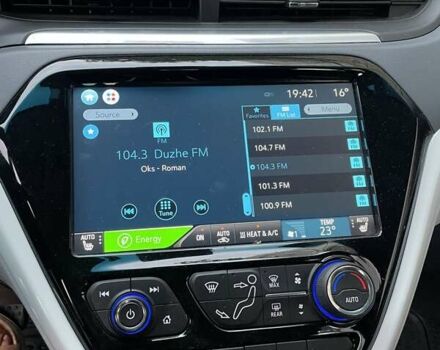 Оранжевый Шевроле Bolt EV, объемом двигателя 0 л и пробегом 52 тыс. км за 13900 $, фото 11 на Automoto.ua