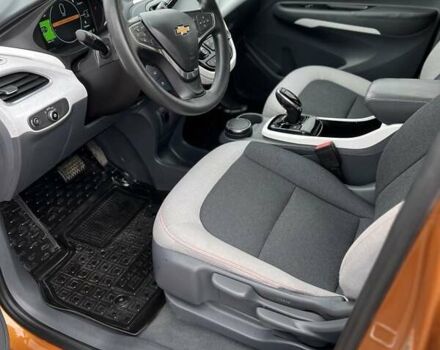 Помаранчевий Шевроле Bolt EV, об'ємом двигуна 0 л та пробігом 97 тис. км за 15200 $, фото 17 на Automoto.ua