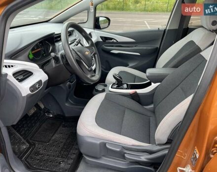 Помаранчевий Шевроле Bolt EV, об'ємом двигуна 0 л та пробігом 97 тис. км за 15200 $, фото 25 на Automoto.ua