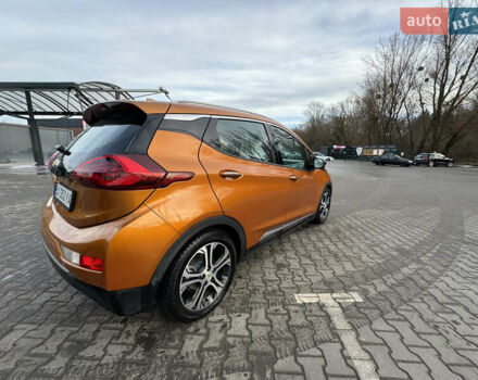 Оранжевый Шевроле Bolt EV, объемом двигателя 0 л и пробегом 56 тыс. км за 14900 $, фото 5 на Automoto.ua