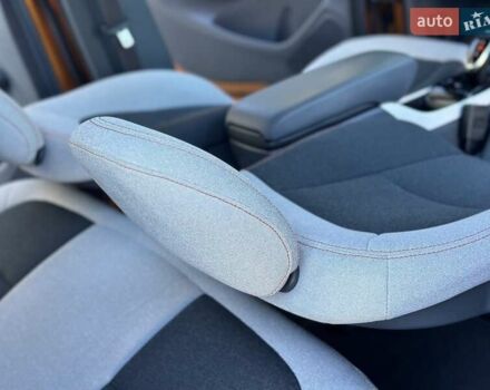 Оранжевый Шевроле Bolt EV, объемом двигателя 0 л и пробегом 111 тыс. км за 13700 $, фото 50 на Automoto.ua