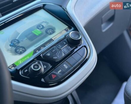 Оранжевый Шевроле Bolt EV, объемом двигателя 0 л и пробегом 111 тыс. км за 13700 $, фото 86 на Automoto.ua