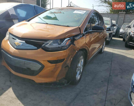 Оранжевый Шевроле Bolt EV, объемом двигателя 0 л и пробегом 250 тыс. км за 2150 $, фото 3 на Automoto.ua