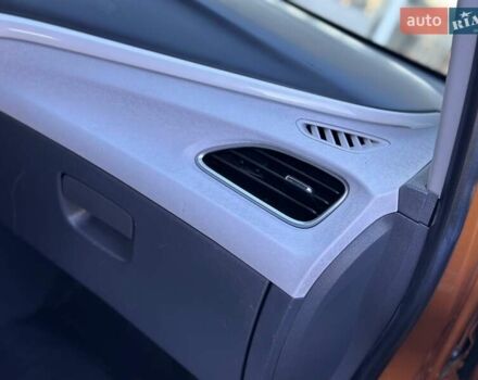 Оранжевый Шевроле Bolt EV, объемом двигателя 0 л и пробегом 111 тыс. км за 13700 $, фото 67 на Automoto.ua