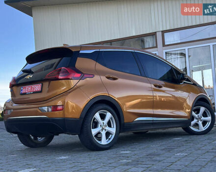 Оранжевый Шевроле Bolt EV, объемом двигателя 0 л и пробегом 111 тыс. км за 13750 $, фото 44 на Automoto.ua