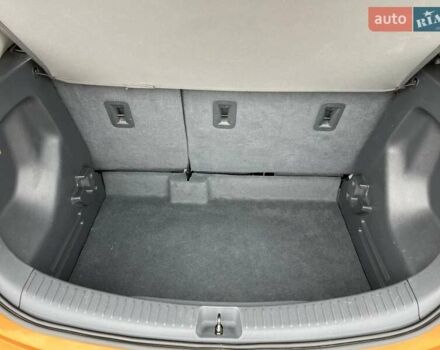 Помаранчевий Шевроле Bolt EV, об'ємом двигуна 0 л та пробігом 97 тис. км за 14300 $, фото 21 на Automoto.ua
