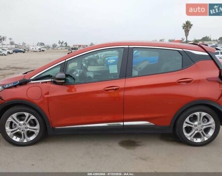 Оранжевый Шевроле Bolt EV, объемом двигателя 0 л и пробегом 54 тыс. км за 9300 $, фото 2 на Automoto.ua