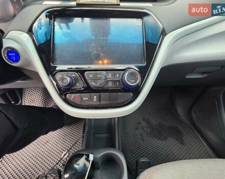 Помаранчевий Шевроле Bolt EV, об'ємом двигуна 0 л та пробігом 69 тис. км за 16500 $, фото 4 на Automoto.ua