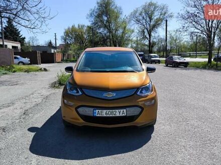 Шевроле Bolt EV 2016 в Днепре (Днепропетровске) на Automoto.ua Оранжевый Шевроле Bolt EV, объемом двигателя 0 л и пробегом 99 тыс. км за 13599 $, фото 1 на Automoto.ua