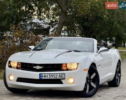 Белый Шевроле Камаро, объемом двигателя 3.56 л и пробегом 154 тыс. км за 12900 $, фото 58 на Automoto.ua