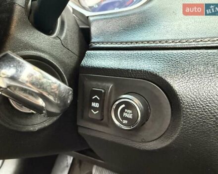 Белый Шевроле Камаро, объемом двигателя 3.56 л и пробегом 154 тыс. км за 12900 $, фото 23 на Automoto.ua