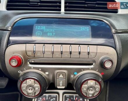 Білий Шевроле Камаро, об'ємом двигуна 3.56 л та пробігом 154 тис. км за 12900 $, фото 35 на Automoto.ua