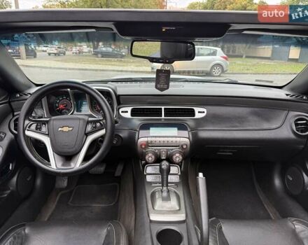 Белый Шевроле Камаро, объемом двигателя 3.56 л и пробегом 154 тыс. км за 12900 $, фото 14 на Automoto.ua