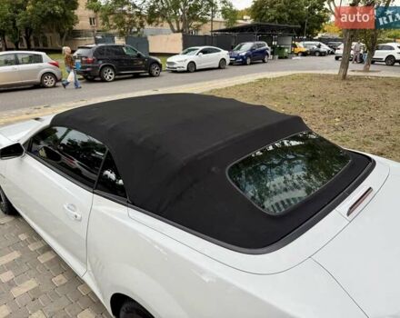 Белый Шевроле Камаро, объемом двигателя 3.56 л и пробегом 154 тыс. км за 12900 $, фото 66 на Automoto.ua