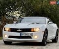 Белый Шевроле Камаро, объемом двигателя 3.56 л и пробегом 154 тыс. км за 12900 $, фото 72 на Automoto.ua