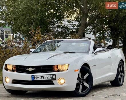 Белый Шевроле Камаро, объемом двигателя 3.56 л и пробегом 154 тыс. км за 12900 $, фото 61 на Automoto.ua