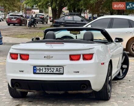 Белый Шевроле Камаро, объемом двигателя 3.56 л и пробегом 154 тыс. км за 12900 $, фото 53 на Automoto.ua