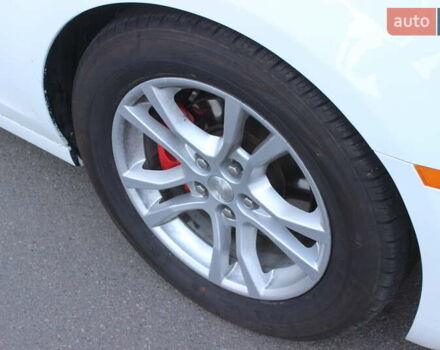 Белый Шевроле Камаро, объемом двигателя 3.6 л и пробегом 131 тыс. км за 14499 $, фото 9 на Automoto.ua