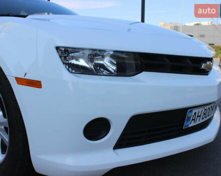 Белый Шевроле Камаро, объемом двигателя 3.6 л и пробегом 131 тыс. км за 14499 $, фото 7 на Automoto.ua