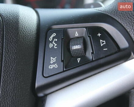 Белый Шевроле Камаро, объемом двигателя 3.6 л и пробегом 131 тыс. км за 14499 $, фото 13 на Automoto.ua