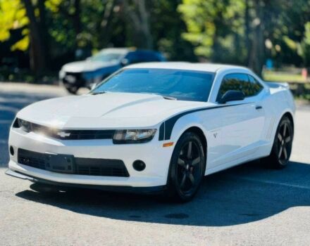 Белый Шевроле Камаро, объемом двигателя 3.6 л и пробегом 75 тыс. км за 5000 $, фото 2 на Automoto.ua