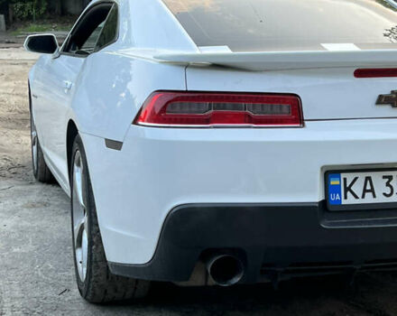 Белый Шевроле Камаро, объемом двигателя 3.6 л и пробегом 119 тыс. км за 18000 $, фото 20 на Automoto.ua