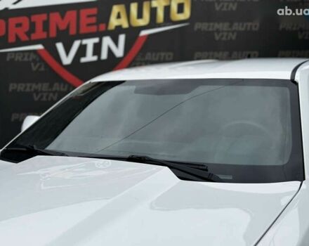 Белый Шевроле Камаро, объемом двигателя 3.6 л и пробегом 80 тыс. км за 12700 $, фото 10 на Automoto.ua