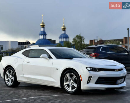 Белый Шевроле Камаро, объемом двигателя 2 л и пробегом 103 тыс. км за 18555 $, фото 41 на Automoto.ua