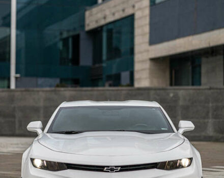Шевроле Камаро 2016 в Харькове на Automoto.ua Белый Шевроле Камаро, объемом двигателя 2 л и пробегом 118 тыс. км за 16500 $, фото 5 на Automoto.ua