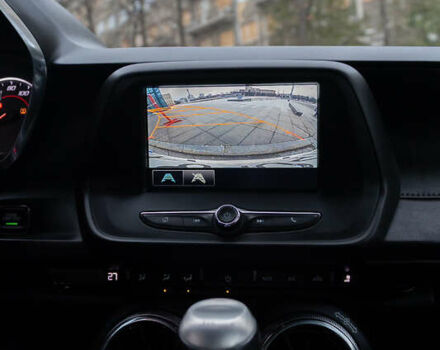 Шевроле Камаро 2016 в Харькове на Automoto.ua Белый Шевроле Камаро, объемом двигателя 2 л и пробегом 118 тыс. км за 16500 $, фото 18 на Automoto.ua