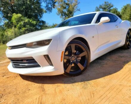 Білий Шевроле Камаро, об'ємом двигуна 2 л та пробігом 72 тис. км за 8900 $, фото 2 на Automoto.ua