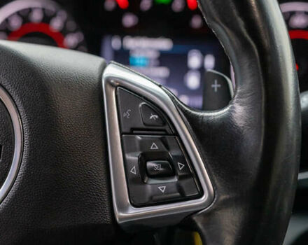 Шевроле Камаро 2016 в Харькове на Automoto.ua Белый Шевроле Камаро, объемом двигателя 2 л и пробегом 118 тыс. км за 16500 $, фото 14 на Automoto.ua