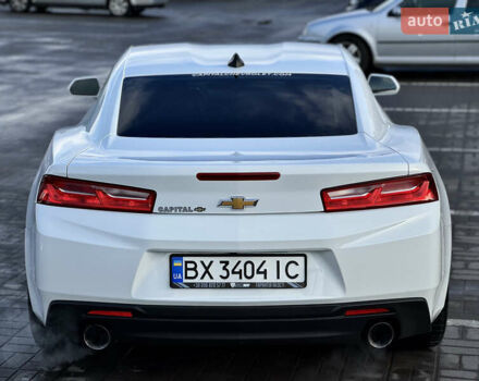 Белый Шевроле Камаро, объемом двигателя 2 л и пробегом 103 тыс. км за 18555 $, фото 47 на Automoto.ua