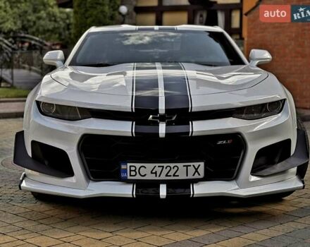 Білий Шевроле Камаро, об'ємом двигуна 2 л та пробігом 136 тис. км за 21500 $, фото 10 на Automoto.ua