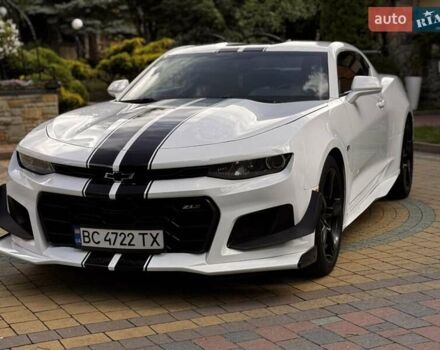 Білий Шевроле Камаро, об'ємом двигуна 2 л та пробігом 136 тис. км за 21500 $, фото 9 на Automoto.ua