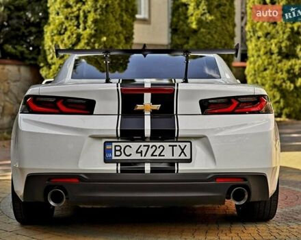 Білий Шевроле Камаро, об'ємом двигуна 2 л та пробігом 136 тис. км за 21500 $, фото 21 на Automoto.ua