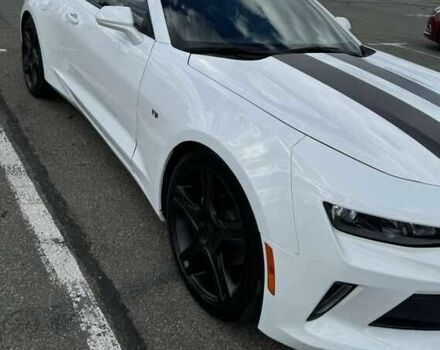 Белый Шевроле Камаро, объемом двигателя 2 л и пробегом 70 тыс. км за 10900 $, фото 6 на Automoto.ua