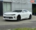 Белый Шевроле Камаро, объемом двигателя 2 л и пробегом 43 тыс. км за 17900 $, фото 1 на Automoto.ua