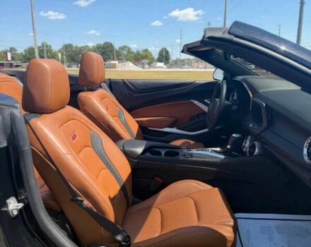 Белый Шевроле Камаро, объемом двигателя 6.2 л и пробегом 66 тыс. км за 12200 $, фото 9 на Automoto.ua