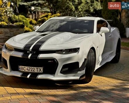 Білий Шевроле Камаро, об'ємом двигуна 2 л та пробігом 136 тис. км за 21500 $, фото 18 на Automoto.ua