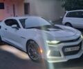 Белый Шевроле Камаро, объемом двигателя 2 л и пробегом 112 тыс. км за 16000 $, фото 1 на Automoto.ua