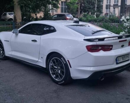 Белый Шевроле Камаро, объемом двигателя 2 л и пробегом 112 тыс. км за 18500 $, фото 5 на Automoto.ua