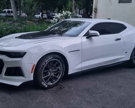 Белый Шевроле Камаро, объемом двигателя 2 л и пробегом 112 тыс. км за 18500 $, фото 13 на Automoto.ua