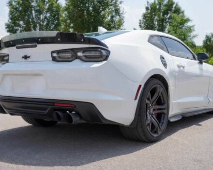 Шевроле Камаро 2020 в Тернополе на Automoto.ua Белый Шевроле Камаро, объемом двигателя 6.2 л и пробегом 45 тыс. км за 6700 $, фото 4 на Automoto.ua