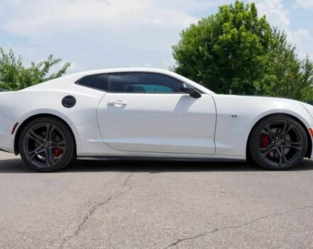 Шевроле Камаро 2020 в Тернополе на Automoto.ua Белый Шевроле Камаро, объемом двигателя 6.2 л и пробегом 45 тыс. км за 6700 $, фото 3 на Automoto.ua