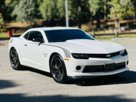 Белый Шевроле Камаро, объемом двигателя 3.6 л и пробегом 75 тыс. км за 5000 $, фото 1 на Automoto.ua