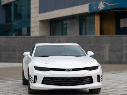 Шевроле Камаро 2016 в Харькове на Automoto.ua Белый Шевроле Камаро, объемом двигателя 2 л и пробегом 118 тыс. км за 16300 $, фото 1 на Automoto.ua