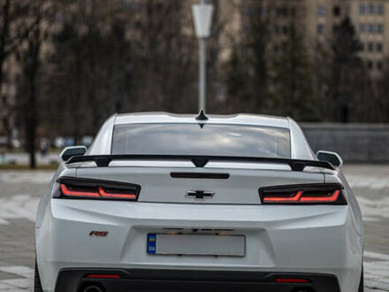 Шевроле Камаро 2016 в Харькове на Automoto.ua Белый Шевроле Камаро, объемом двигателя 2 л и пробегом 118 тыс. км за 15900 $, фото 1 на Automoto.ua